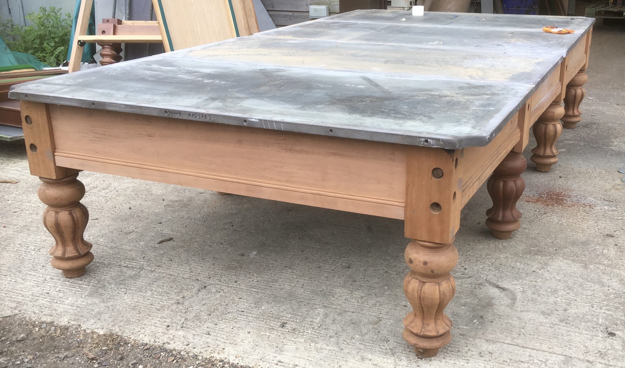 Snooker table refurbishment Restore your table to its former beauty