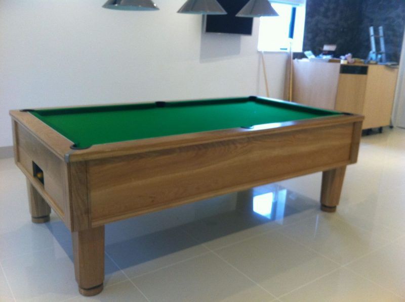 Contemporary oak 8ft pool table - John Bennett Billiards